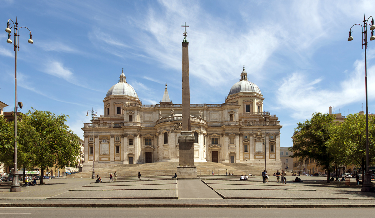 Basilica di Santa Maria Maggiore seen from Piazza dell'Esquilino