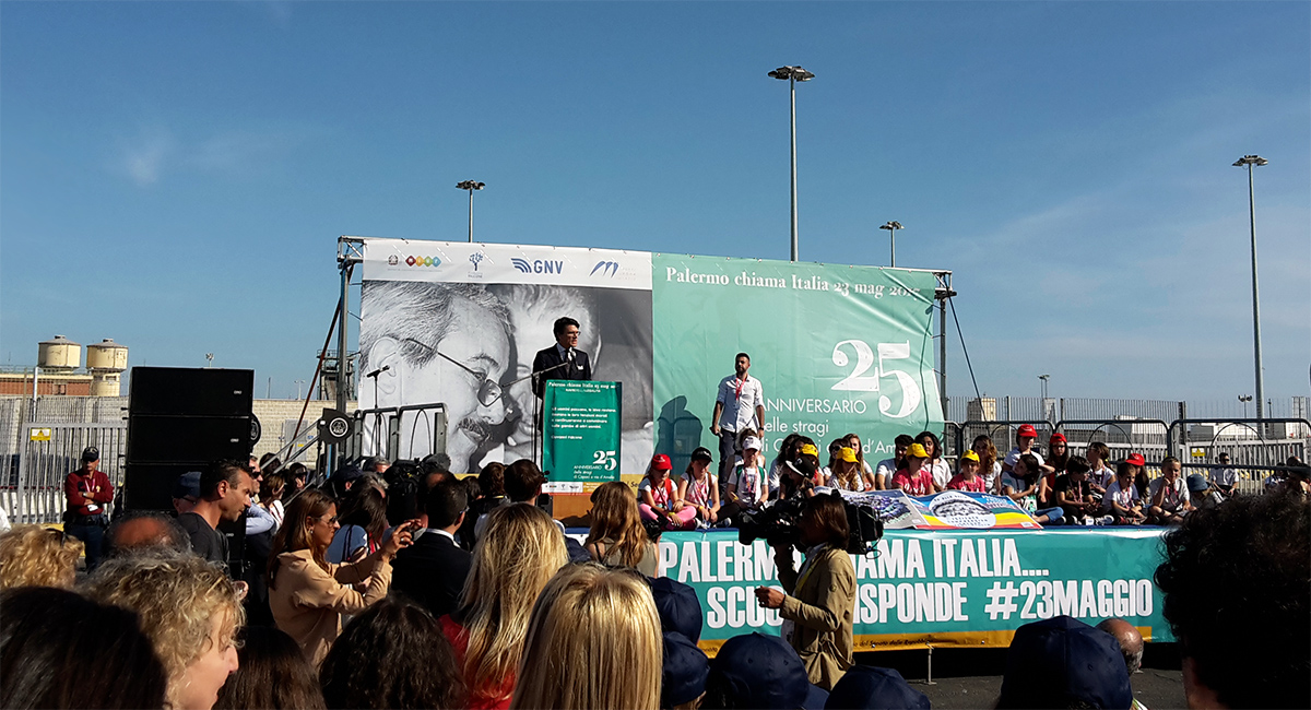 Barco de la Legalidad 2017: el Presidente Francesco Maria di Majo durante su intervención