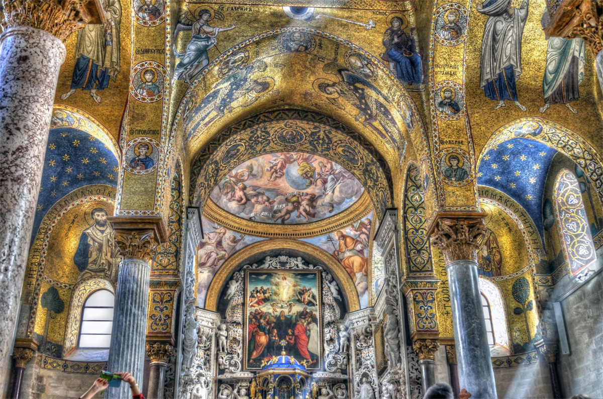 Splendid mosaics in the Church of the Martorana - Palermo