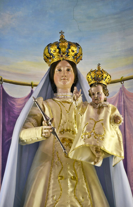 Statua della Madonna delle Grazie