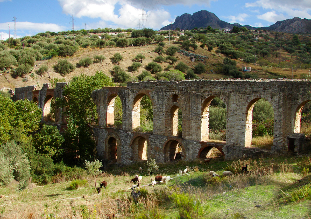 Un tratto dell'Acquedotto Romano di Cornelio - Termini Imerese
