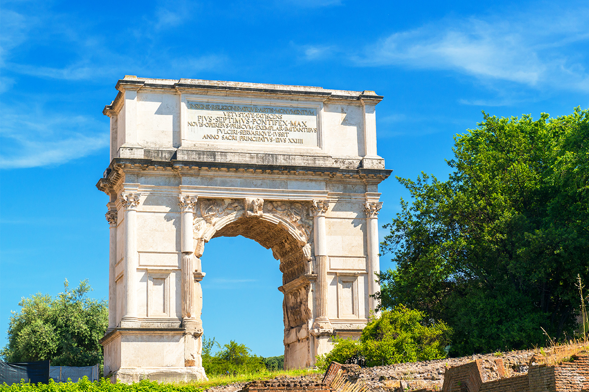 The Arch of Titus, in all its beauty!
