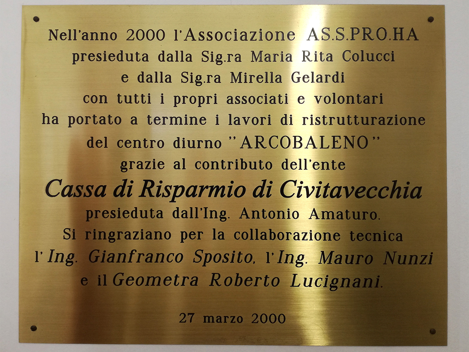 Targa di ringraziamento alla Cariciv per i lavori di ristrutturazione del 2000