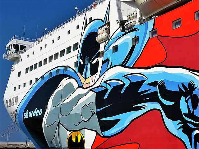 Batman jumps on board the new Tirrenia ships | Port Mobility Civitavecchia