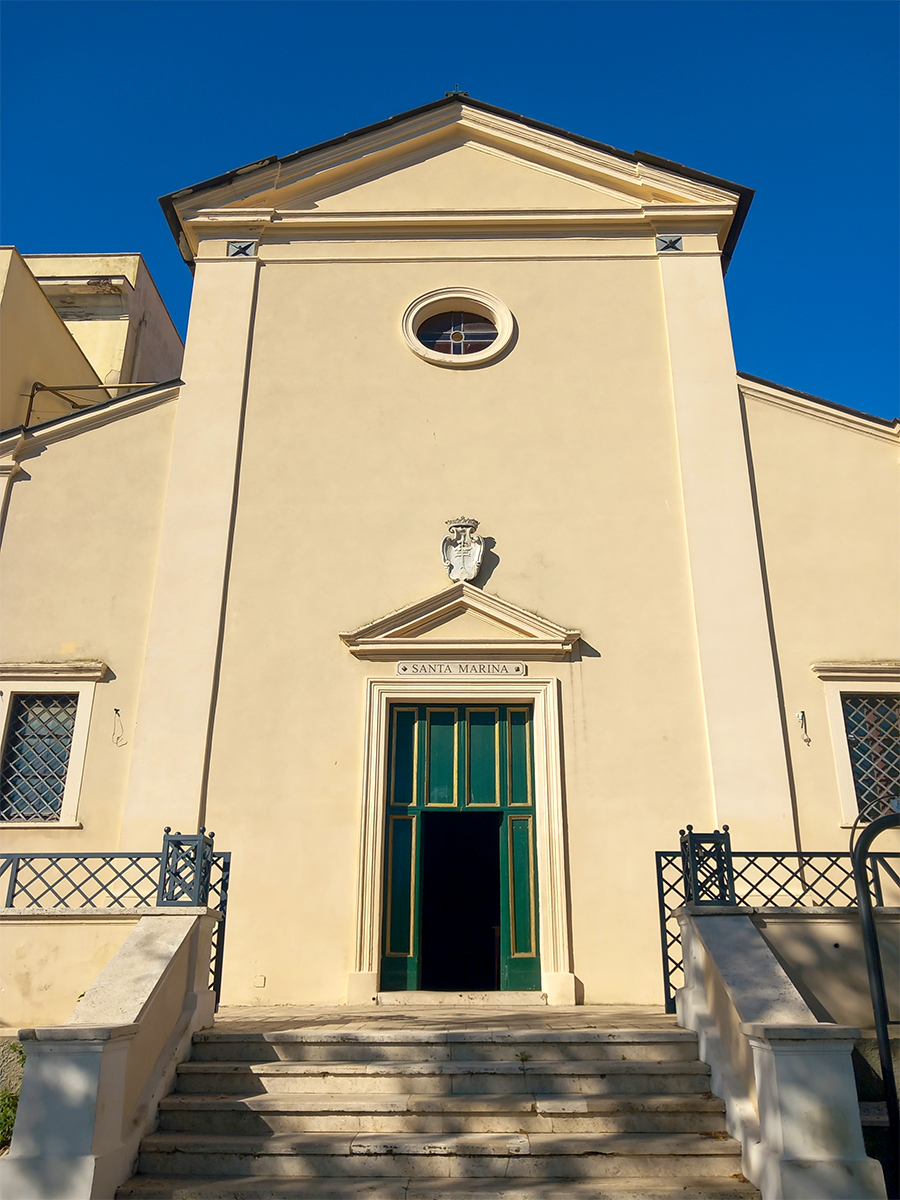 La Chiesa di Santa Marina (facciata esterna) - Santa Marinella