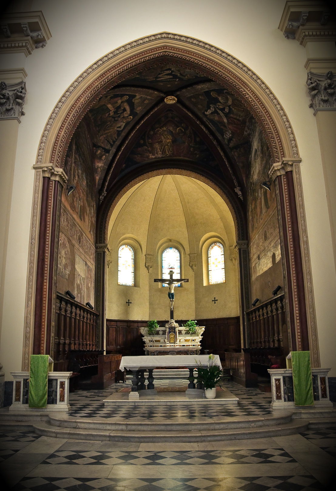 Catedral de Tarquinia - Interior