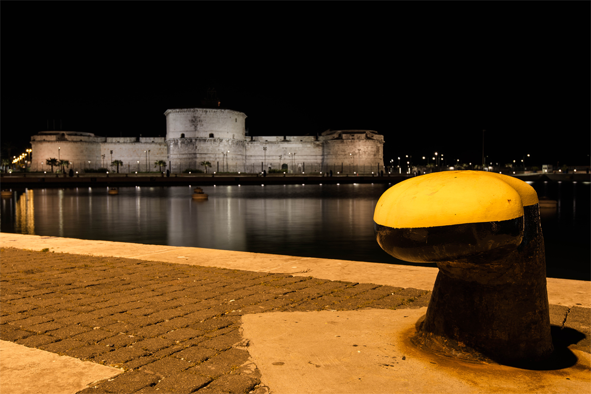 Il Forte Michelangelo di notte - Foto di Marco Quartieri