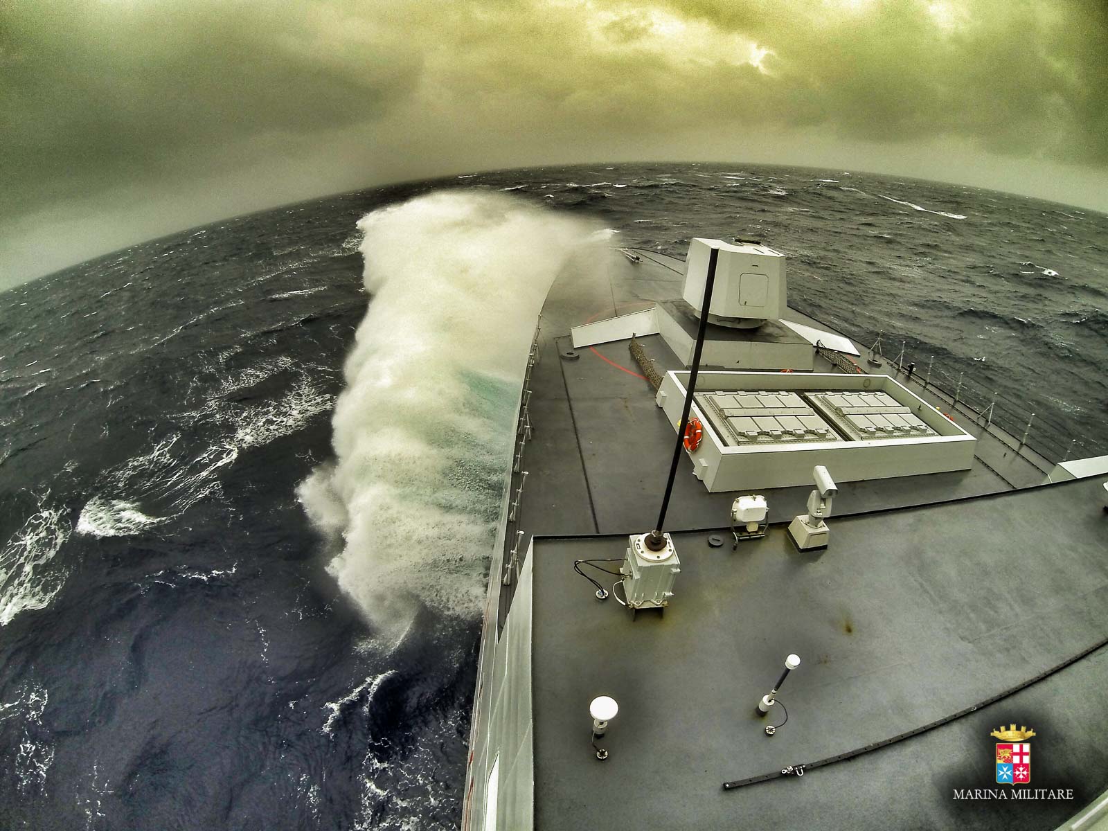 La fragata Margottini una de las unidades navales más tecnológicamente avanzadas de la Marina Militar italiana. www.marina.difesa.it. 