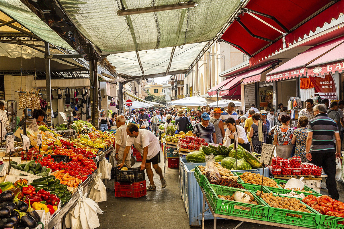 Civitavecchia, il mercato  (Fonte Pixabay)