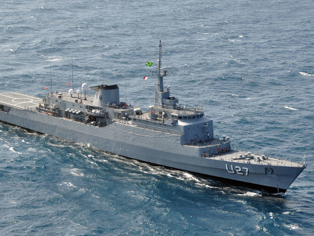 La Nave Scuola Brasil in visita a Civitavecchia