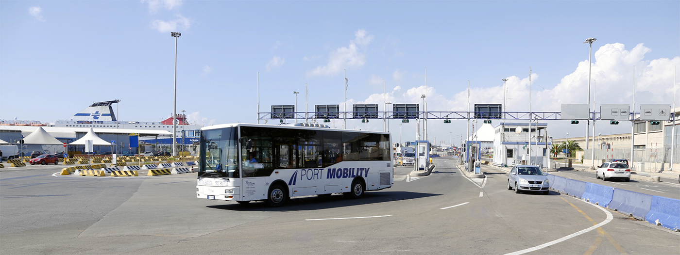 Una navetta Port Mobility in azione (foto di repertorio)