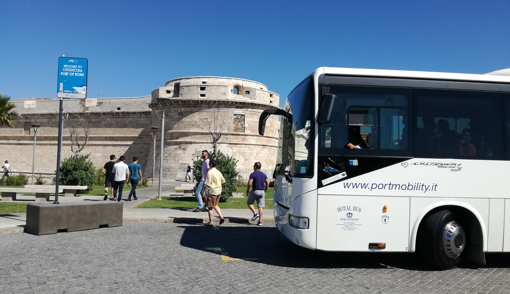 Port of Civitavecchia: the bus stop for cruise passengers is close to the parking lot Bramante, in the historic port a stone's thrown away from the city center