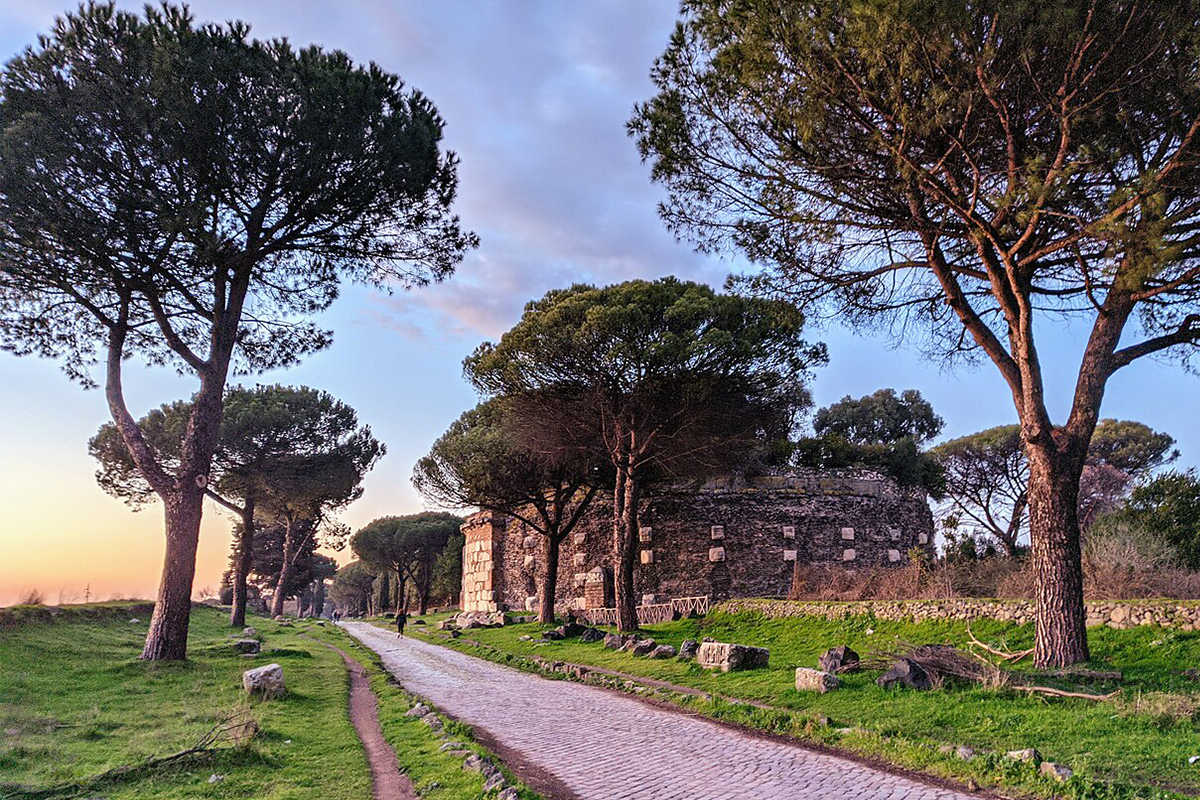 Regina Viarum - Parco regionale Appia Antica. Foto di Luisa V72 - Fonte: Wikipedia CC BY-SA 4.0