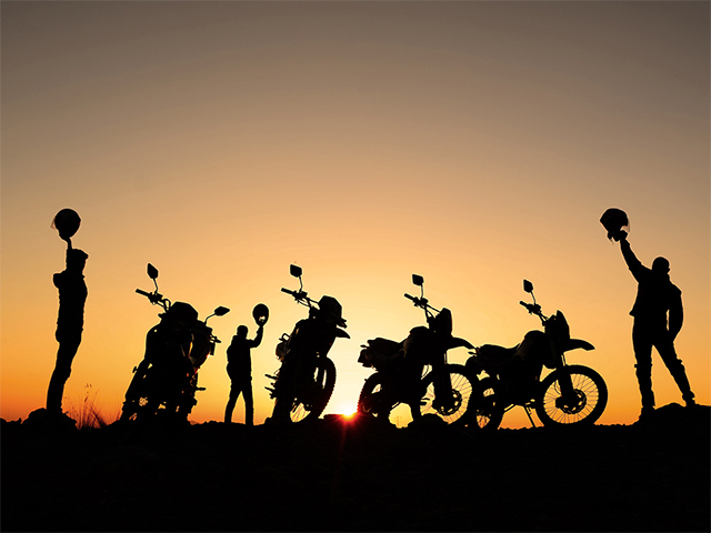 España por carretera: un viaje en moto y coche