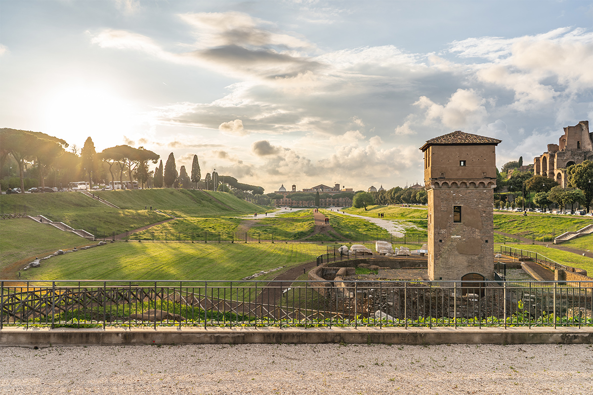 La Torretta della Moletta, uno dei pochi resti antichi visibili ancora oggi nel Circo Massimo