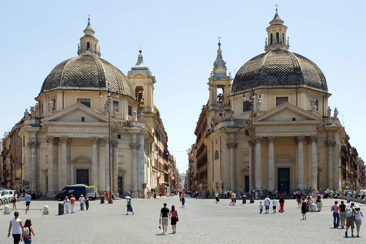 Le chiese gemelle che da via del Corso si affacciano su Piazza del Popolo