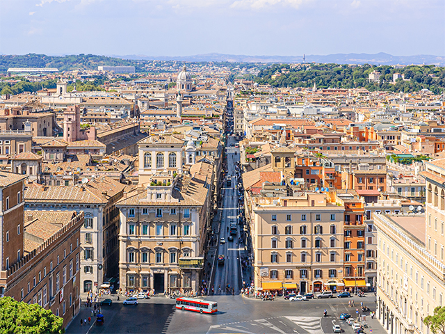 Via del Corso: no sólo compras