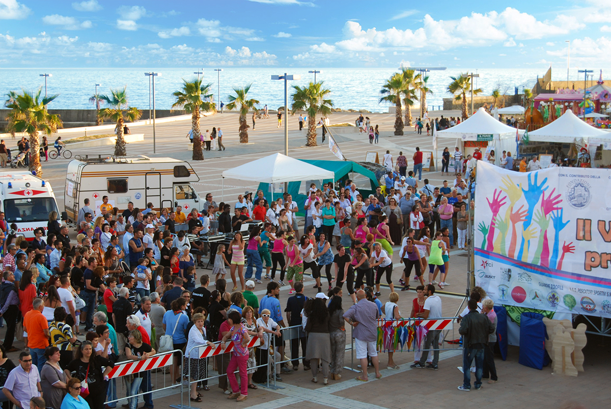 Voluntary Work promotes Life: the edition of 2014 in the Marina of Civitavecchia